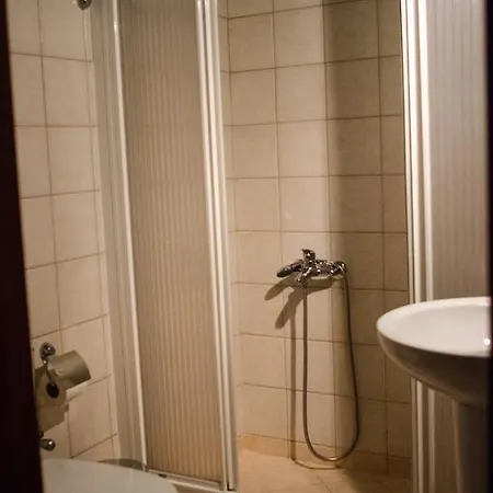 Sarris House Xirokámbion